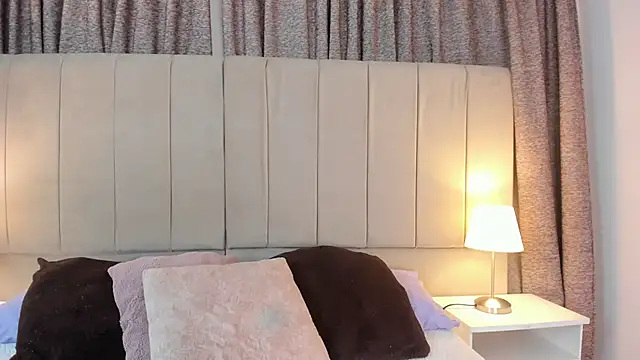 Snapshot of alahia_hank chatting on October 2025 05:46:02 PM alahia hank online show from October 2025 05:46:02 PM