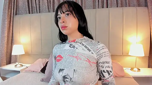 Snapshot of alahia_hank chatting on October 2025 05:57:02 PM alahia hank online show from October 2025 05:57:02 PM