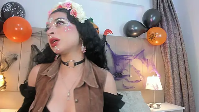 Snapshot of alahia_hank chatting on October 2025 07:04:02 PM alahia hank online show from October 2025 07:04:02 PM