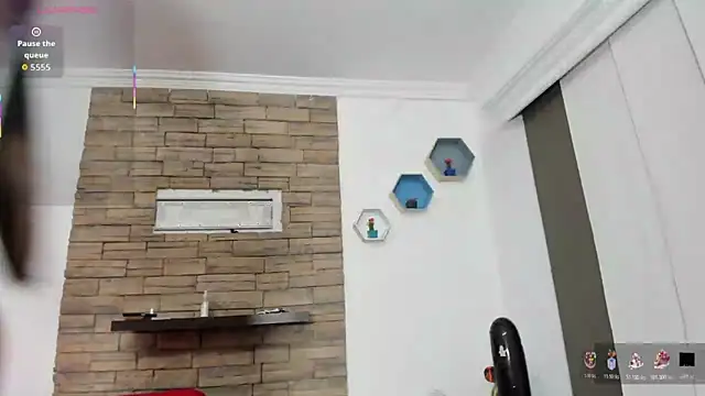 jilary  clinton online show from October 2025 12:17:02 PM