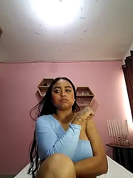 Alice-bolton- online show from October 2025 03:24:01 PM