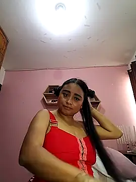 Alice-bolton- online show from October 2025 04:35:01 PM