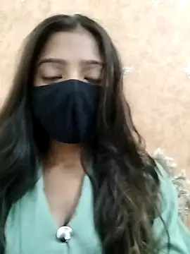 -Aarohi   online show from October 2025 06:11:02 AM