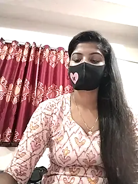 Snapshot of Queen-Any chatting on November 2025 08:40:02 PM Queen-Any online show from November 2025 08:40:02 PM