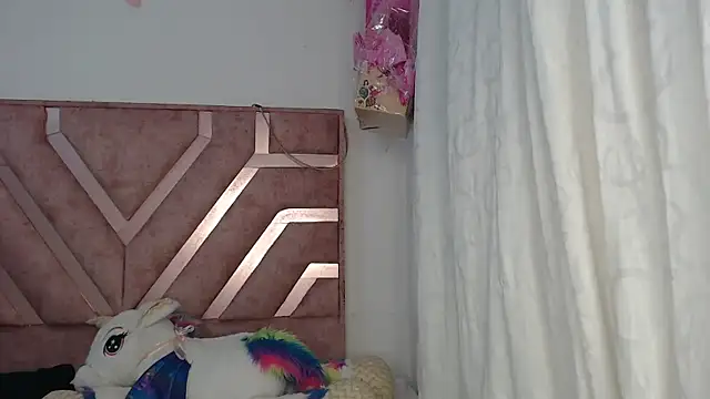 Snapshot of Rose_Baker- chatting on October 2025 03:51:02 AM Rose Baker- online show from October 2025 03:51:02 AM