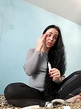 Snapshot of Stefaniyaxq chatting on November 2025 10:15:02 AM Stefaniyaxq online show from November 2025 10:15:02 AM