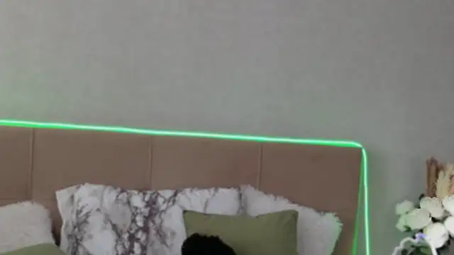 Snapshot of DianaRizz chatting on November 2025 05:42:02 AM DianaRizz online show from November 2025 05:42:02 AM