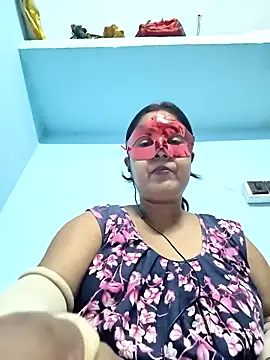 Snapshot of misti02 chatting on October 2025 05:57:01 PM misti02 online show from October 2025 05:57:01 PM