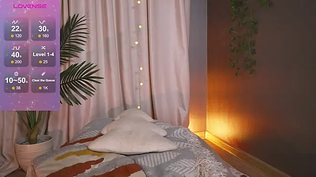 Snapshot of YokoKoko_ chatting on November 2025 06:14:02 AM YokoKoko online show from November 2025 06:14:02 AM