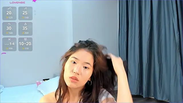 Snapshot of kim_sua chatting on October 2025 02:13:02 PM kim sua online show from October 2025 02:13:02 PM