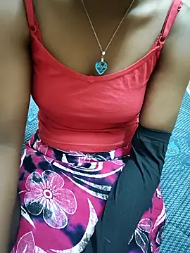 Snapshot of Chennai-couples chatting on October 2025 07:36:03 AM Chennai-couples online show from October 2025 07:36:03 AM