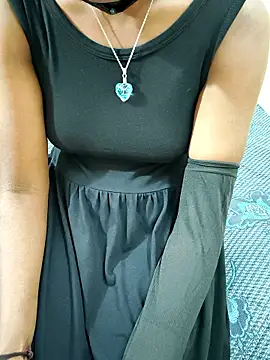 Snapshot of Chennai-couples chatting on October 2025 08:43:02 PM Chennai-couples online show from October 2025 08:43:02 PM