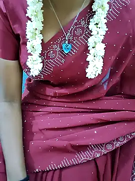 Snapshot of Chennai-couples chatting on November 2025 02:33:01 PM Chennai-couples online show from November 2025 02:33:01 PM