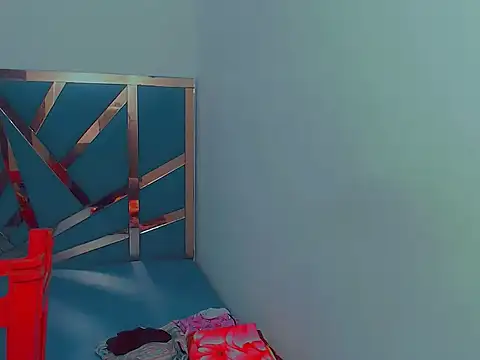 Snapshot of monserrath_bitch_naughty chatting on November 2025 05:41:01 PM monserrath bitch naughty online show from November 2025 05:41:01 PM