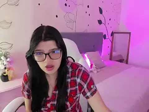 Gia Brawn online show from October 2025 11:42:01 AM