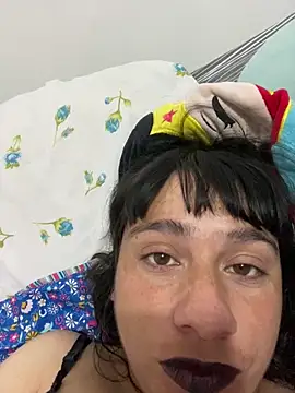 Snapshot of gatitaplop chatting on December 2025 06:50:01 AM gatitaplop online show from December 2025 06:50:01 AM