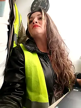 Nata-A77 online show from October 2025 09:04:01 PM