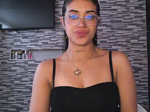 Carla Bennett   online show from November 2025 11:31:01 AM