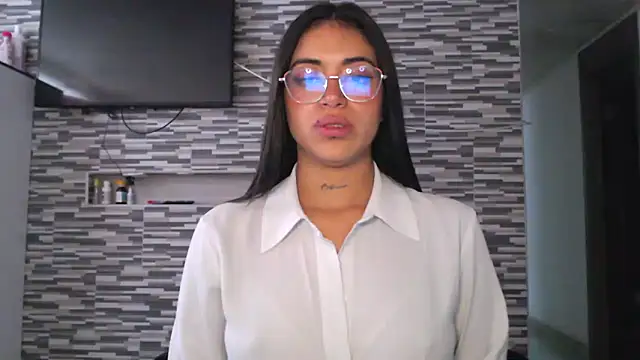 Carla Bennett   online show from November 2025 11:21:02 AM