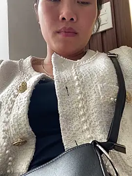 Snapshot of Pii_x chatting on October 2025 03:40:02 AM Pii x online show from October 2025 03:40:02 AM