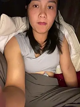 Snapshot of Pii_x chatting on October 2025 02:48:01 AM Pii x online show from October 2025 02:48:01 AM