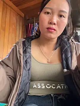 Snapshot of Pii_x chatting on November 2025 12:44:01 AM Pii x online show from November 2025 12:44:01 AM