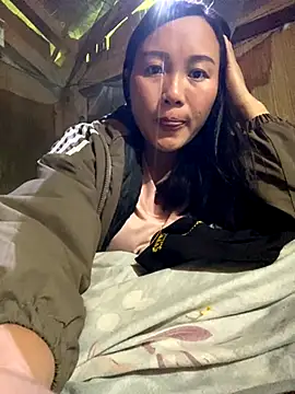 Snapshot of Pii_x chatting on November 2025 12:54:02 AM Pii x online show from November 2025 12:54:02 AM