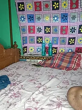 Snapshot of Shiyalsen chatting on October 2025 09:19:02 AM Shiyalsen online show from October 2025 09:19:02 AM