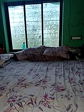 Snapshot of Shiyalsen chatting on November 2025 09:08:01 AM Shiyalsen online show from November 2025 09:08:01 AM