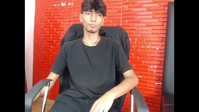 Snapshot of tyler_wolf1_ chatting on October 2025 11:52:01 AM tyler wolf1 online show from October 2025 11:52:01 AM