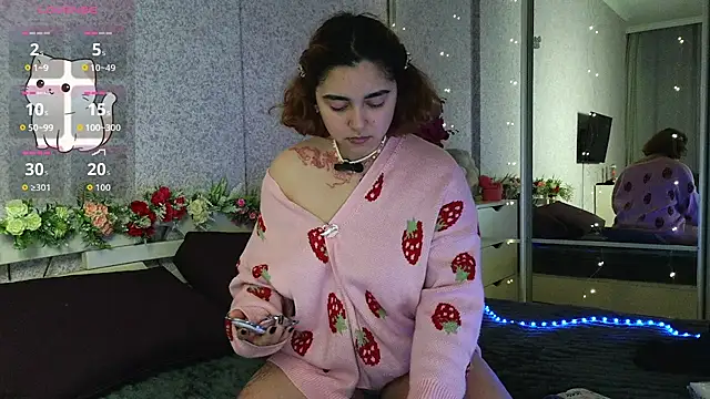 Snapshot of _Mary_Me chatting on December 2025 07:12:02 PM Mary Me online show from December 2025 07:12:02 PM