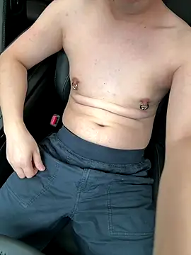 Snapshot of yichengm chatting on November 2025 08:39:02 AM yichengm online show from November 2025 08:39:02 AM