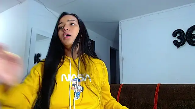 Snapshot of Kendall_honea chatting on October 2025 10:07:01 AM Kendall honea online show from October 2025 10:07:01 AM