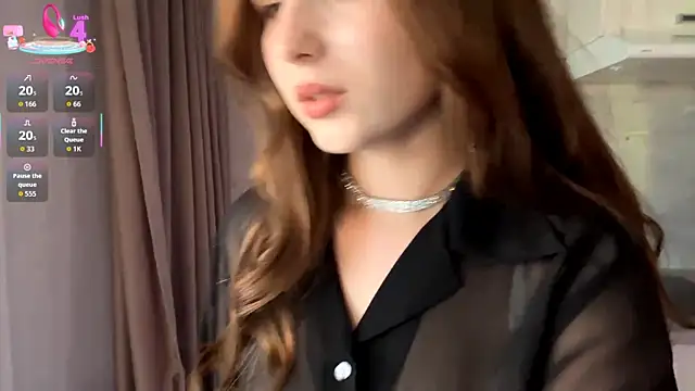 RinaModel online show from November 2025 11:56:01 AM