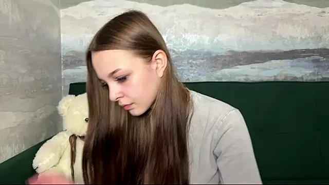 SunnySprinkle online show from November 2025 12:39:02 PM