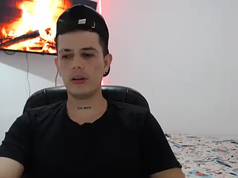 Mylo smit online show from October 2025 04:42:01 AM