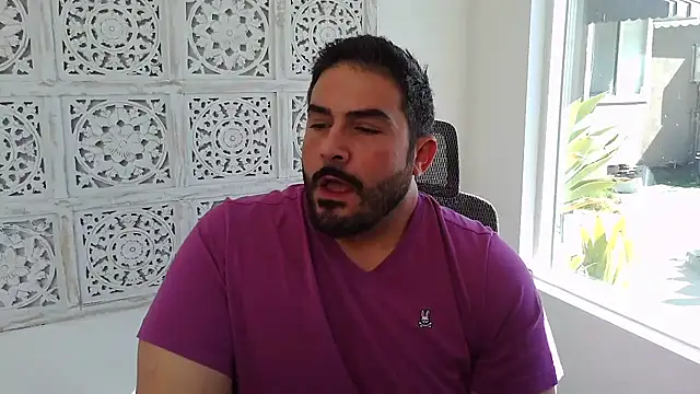 Snapshot of socal_streamer chatting on October 2025 07:03:01 PM socal streamer online show from October 2025 07:03:01 PM