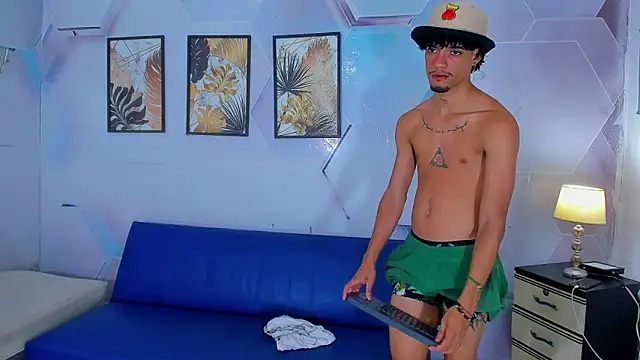 Justin rain online show from November 2025 06:32:01 PM