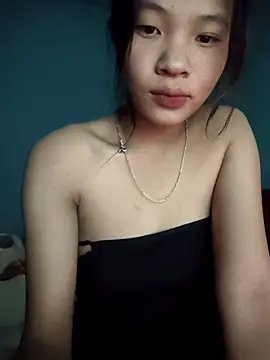 LeyLya online show from November 2025 07:38:02 AM