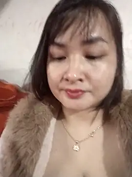 Snapshot of Jeassi-sica chatting on November 2025 04:33:02 AM Jeassi-sica online show from November 2025 04:33:02 AM