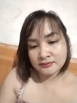 Snapshot of Jeassi-sica chatting on November 2025 11:48:01 PM Jeassi-sica online show from November 2025 11:48:01 PM