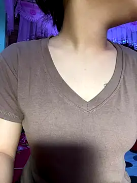 Snapshot of Lyly69699 chatting on November 2025 07:29:01 AM Lyly69699 online show from November 2025 07:29:01 AM