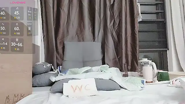 Taobaby168 online show from November 2025 03:01:02 PM