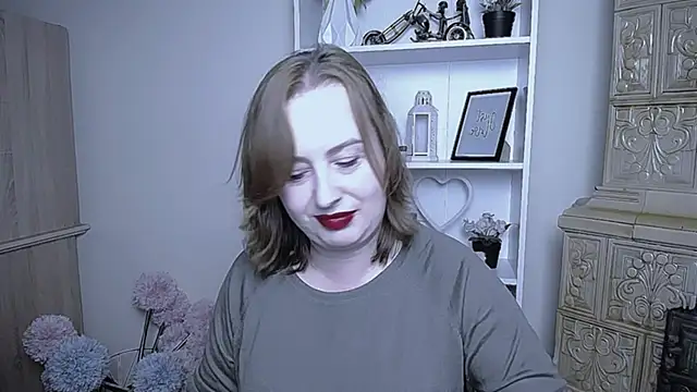 HelenFl online show from October 2025 07:19:01 AM