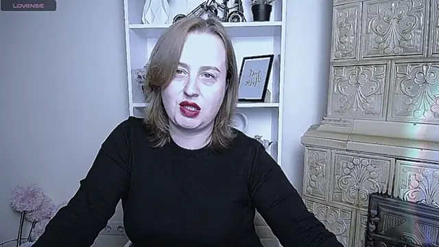 HelenFl online show from October 2025 07:08:01 AM