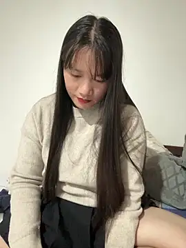 TrangNemo online show from November 2025 06:47:02 AM