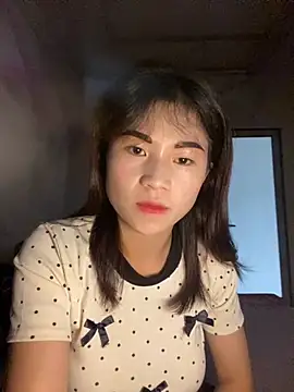 Mylinh- online show from October 2025 02:42:01 AM
