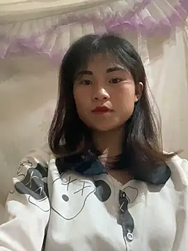 Mylinh- online show from October 2025 01:53:02 PM