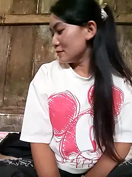 Snapshot of kun-love chatting on October 2025 07:53:01 AM kun-love online show from October 2025 07:53:01 AM