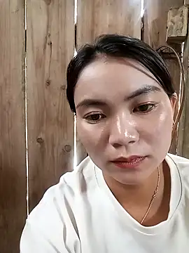 Snapshot of kun-love chatting on October 2025 04:05:01 AM kun-love online show from October 2025 04:05:01 AM